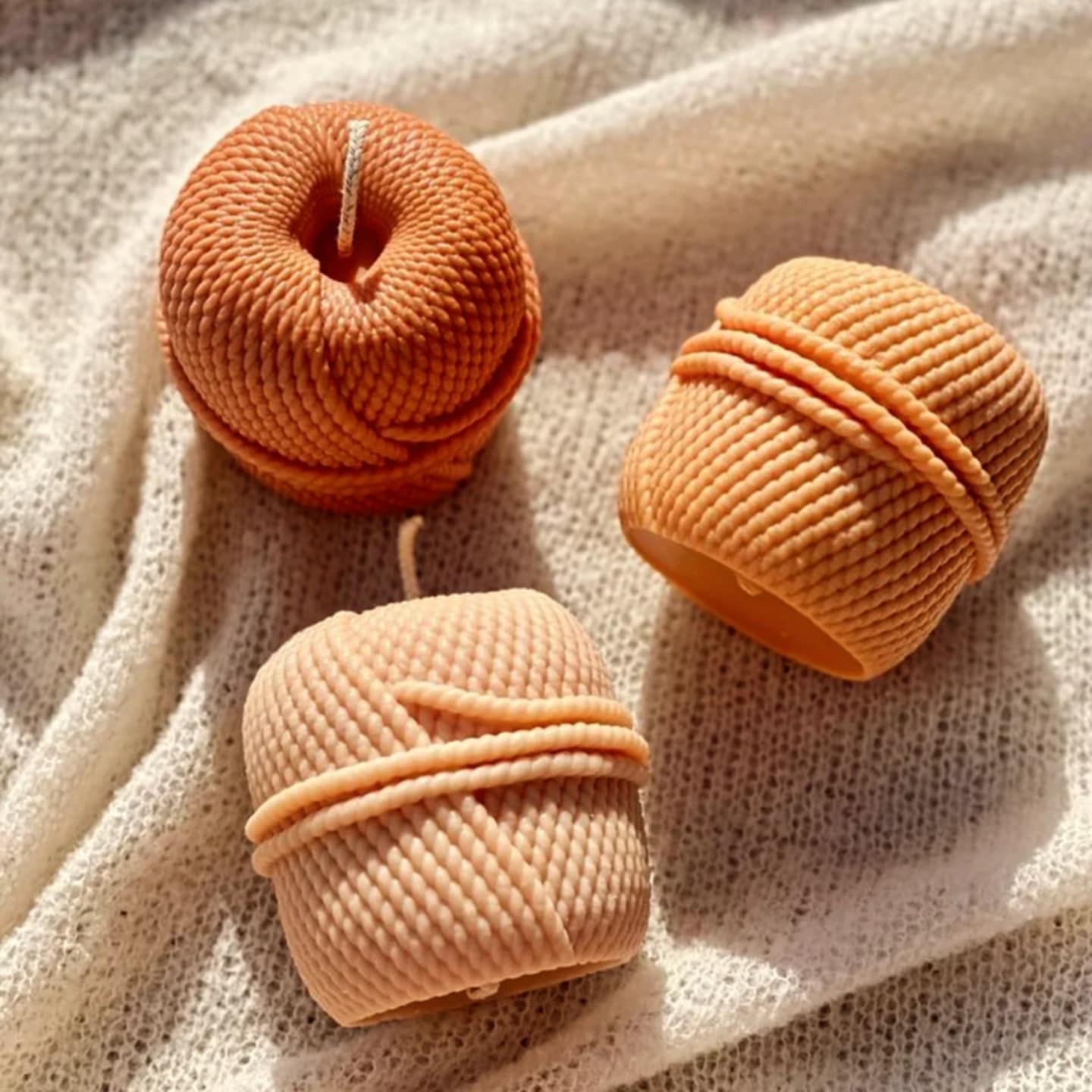 Κερί - Μαλλί πλεξίματος