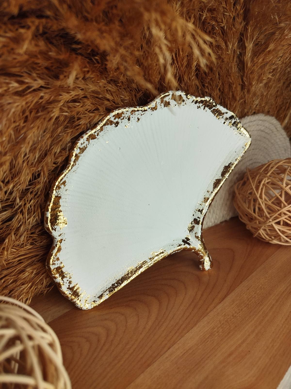 Διακοσμητικό Πιατάκι σε σχήμα φύλλου Γκίνγκο